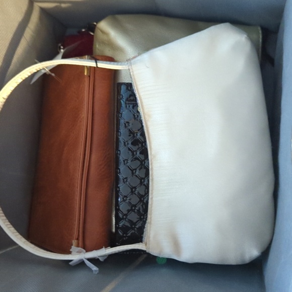 SASHA Champagne Handbag - Picture 2 of 2